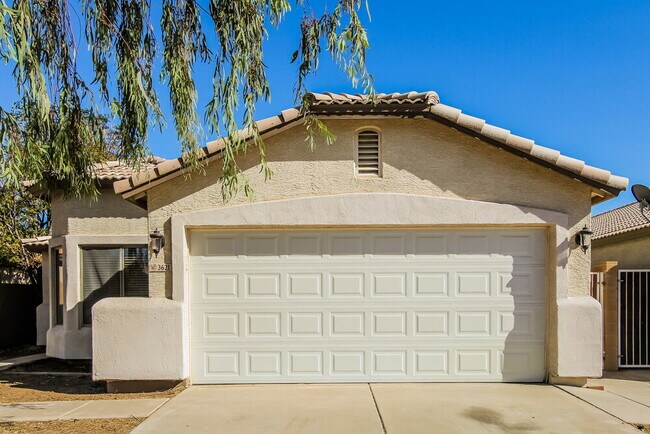 property at 3621 S 73rd Dr