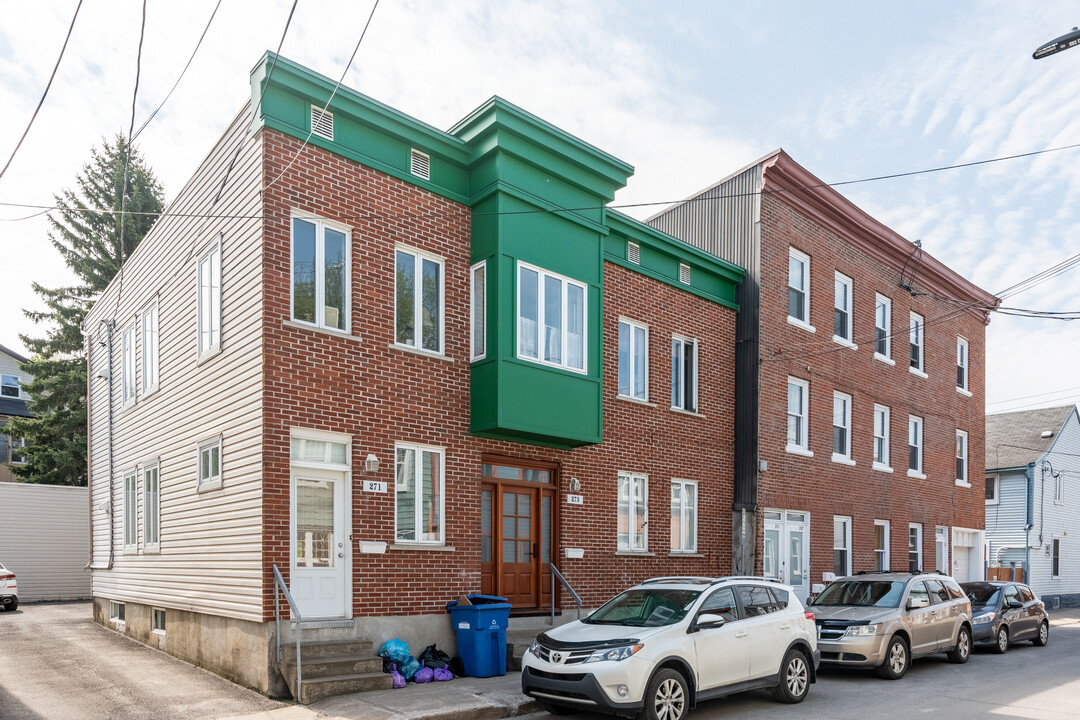 289 Châteauguay Rue in Québec, QC - Building Photo