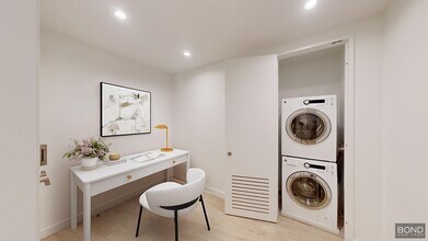 400 W 61st St in New York, NY - Building Photo - Building Photo
