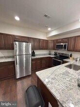 6005 Eads St NE in Washington, DC - Building Photo - Building Photo
