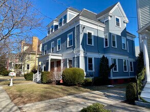 27 Taber Ave, Unit 27 Taber Ave. - Unit 2 in Providence, RI - Building Photo - Building Photo