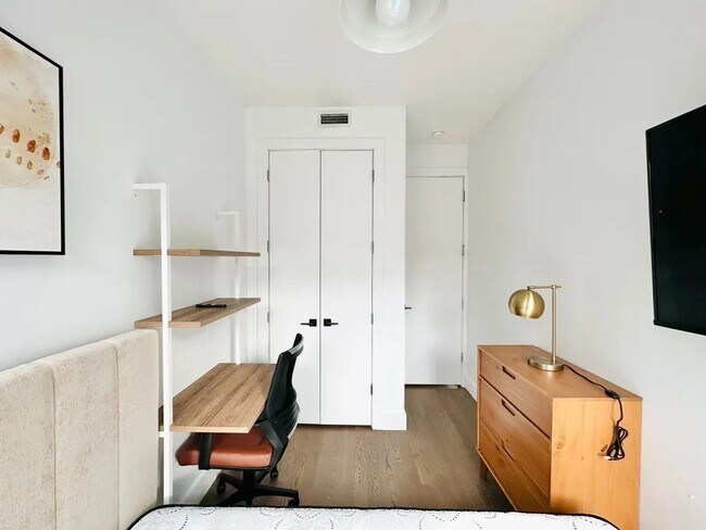 22 Granite St in Brooklyn, NY - Building Photo - Building Photo