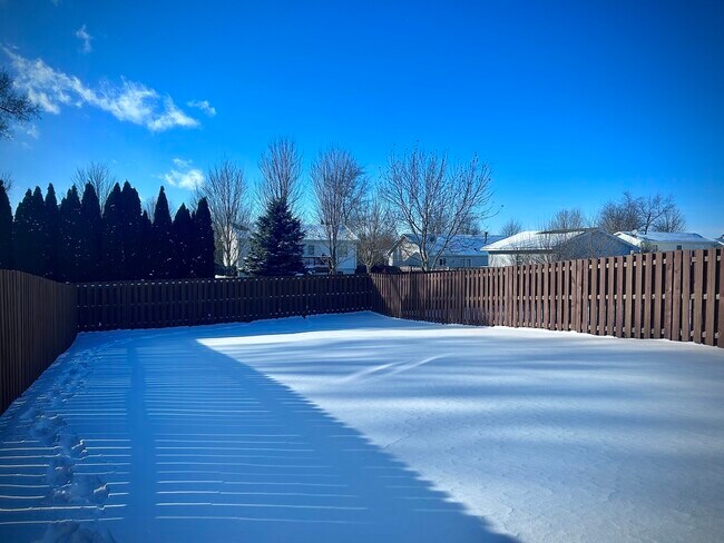 1400 8th St in Harvard, IL - Building Photo - Building Photo