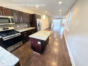 6451 N 16th St in Philadelphia, PA - Building Photo - Building Photo