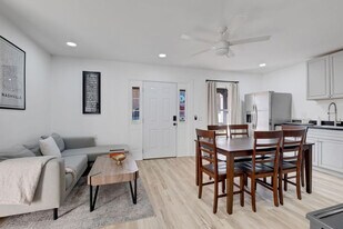 69B Donelson St in Nashville, TN - Building Photo