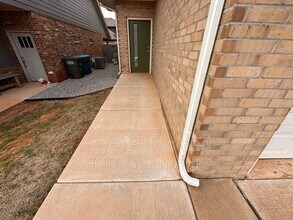 2180 Camino Del Plaza Ln in Edmond, OK - Building Photo - Building Photo
