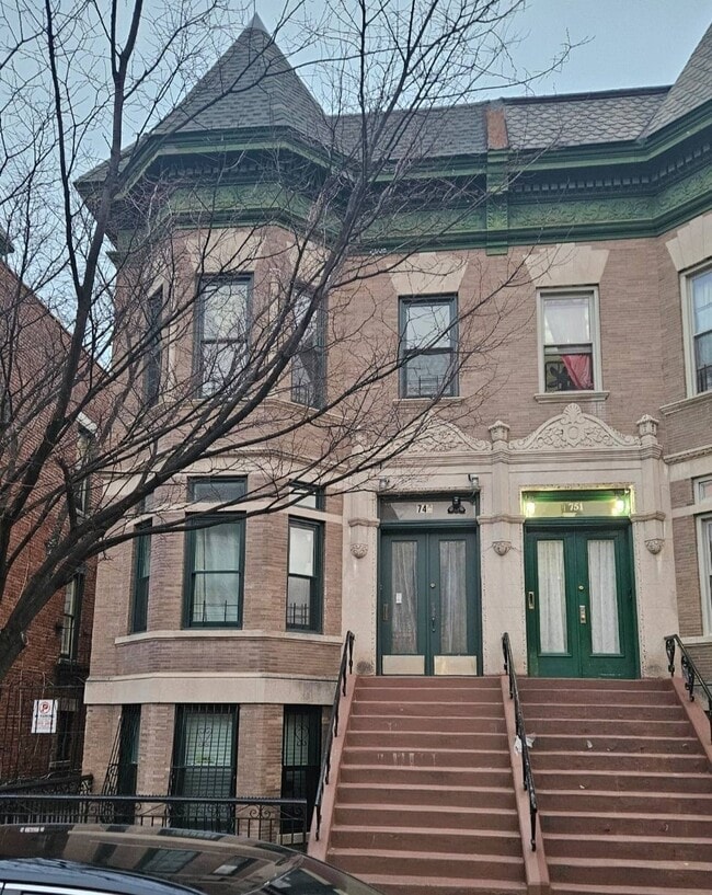 749 Kelly St in Bronx, NY - Building Photo - Building Photo