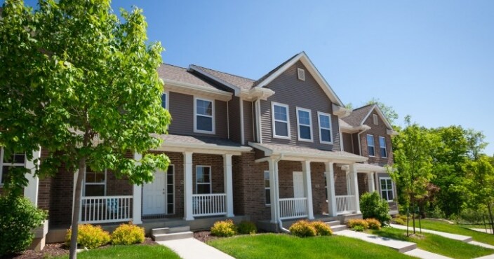 Cardinal Pointe in Iowa City, IA - Building Photo