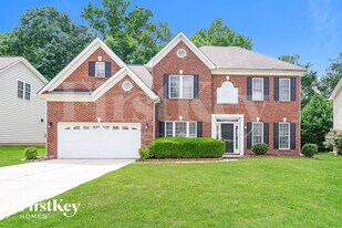 2424 Coneflower Dr in Charlotte, NC - Building Photo