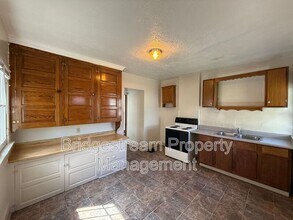 1411 Wyoming St in Dayton, OH - Building Photo - Building Photo