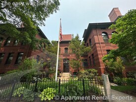 88 Park Ave, Unit #208 in Arlington, MA - Building Photo
