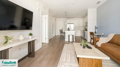 3240 Champion Ring Rd, Unit 1321 in Ft. Myers, FL - Foto de edificio - Building Photo