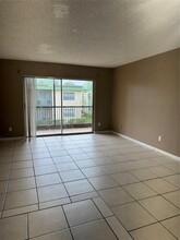 4277 NW 89th Ave, Unit 206 in Coral Springs, FL - Building Photo - Building Photo