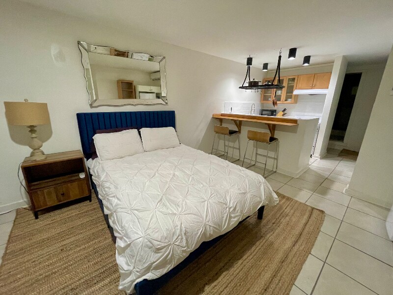 837 Park Ave-Unit -B in Baltimore, MD - Building Photo