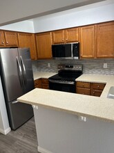 8069 Caminito de Pizza in San Diego, CA - Building Photo - Building Photo