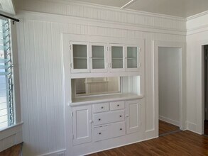 1516 Enos Ln-Unit -MAIN in Honolulu, HI - Building Photo - Building Photo