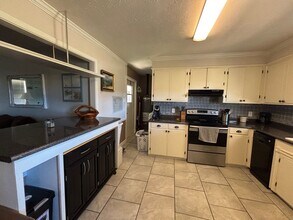 1205 Dot Ave in Bossier City, LA - Building Photo - Building Photo