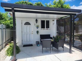 20731 SW 117th Ave in Miami, FL - Building Photo