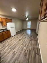 404 S Anglin St in Cleburne, TX - Building Photo - Building Photo