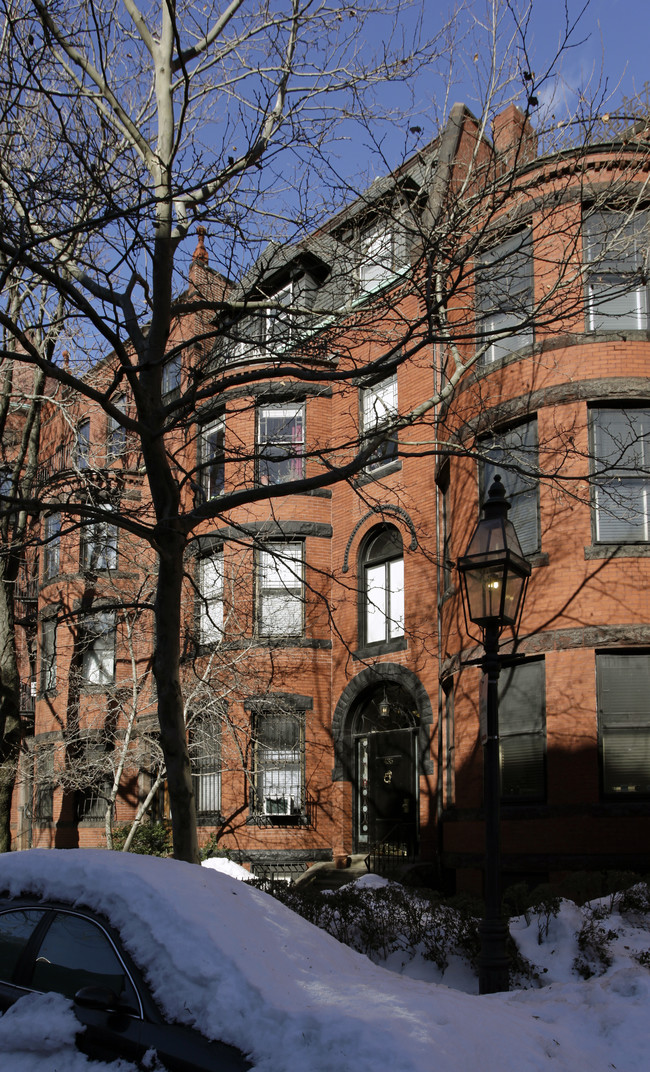 435 Marlborough St in Boston, MA - Foto de edificio - Building Photo