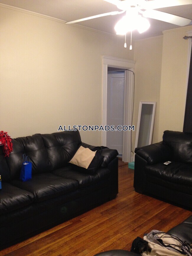 110 Brainerd Rd-Unit -17 in Boston, MA - Building Photo - Building Photo