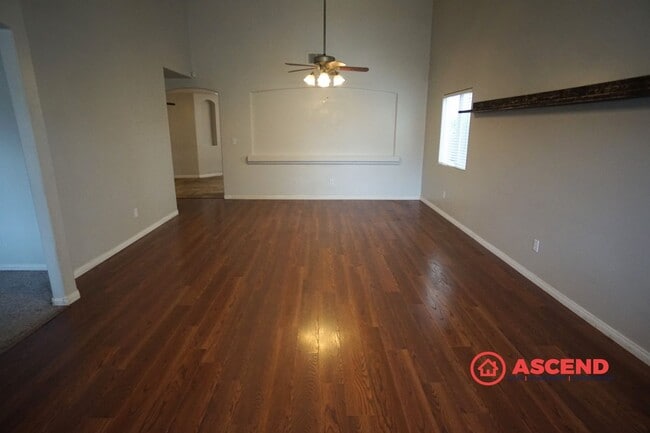 11903 Cherry Valley Ave in Bakersfield, CA - Building Photo - Building Photo