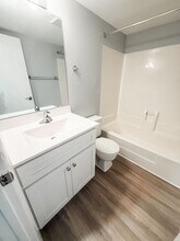 4431 Holly Tree Rd in Wilmington, NC - Building Photo - Building Photo
