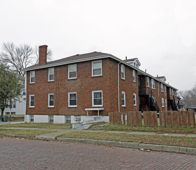 701-709 Five Oaks Ave in Dayton, OH - Building Photo - Building Photo