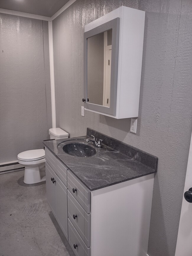 1123 W Broadway St, Unit A in Loogootee, IN - Building Photo - Building Photo