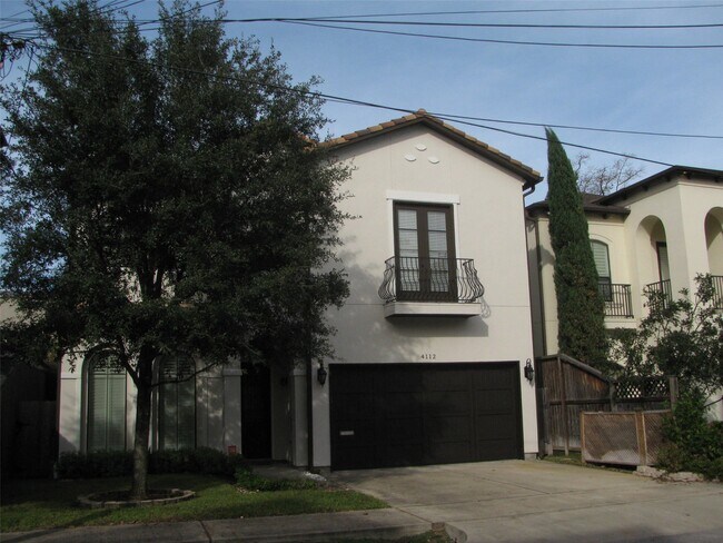 4112 Blossom St in Houston, TX - Building Photo - Building Photo