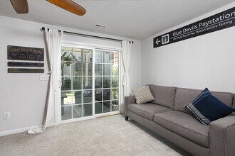 116 Journey Pl in Durham, NC - Building Photo - Building Photo