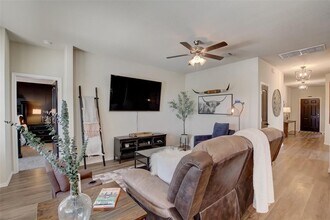 511 Kyra Ln in Taylor, TX - Building Photo - Building Photo