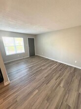 3571 Midland Ave in Memphis, TN - Building Photo - Building Photo