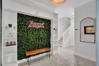 453 SW 5th Ave in Fort Lauderdale, FL - Building Photo - Building Photo