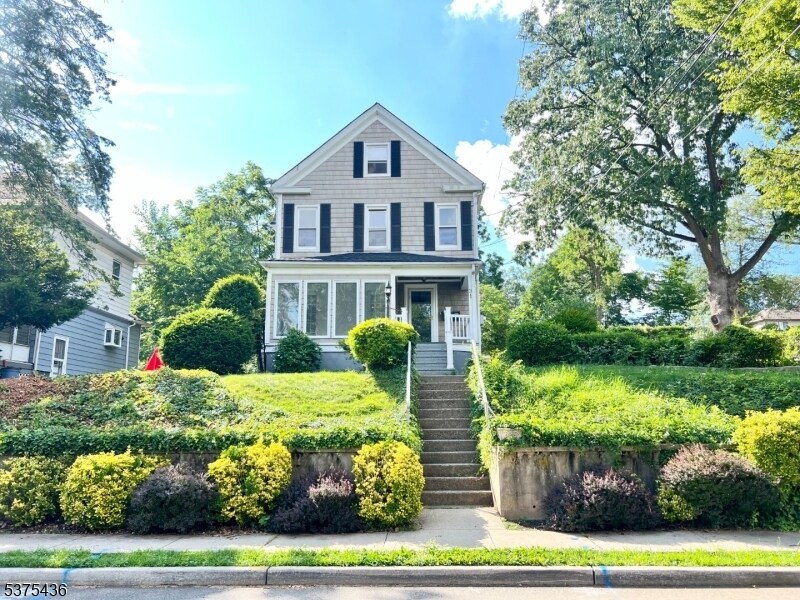 31 Paterson Ave. in Clifton, NJ - Foto de edificio
