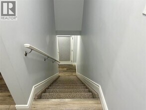 204 Beechwood Dr in Lakeshore, ON - Building Photo - Building Photo