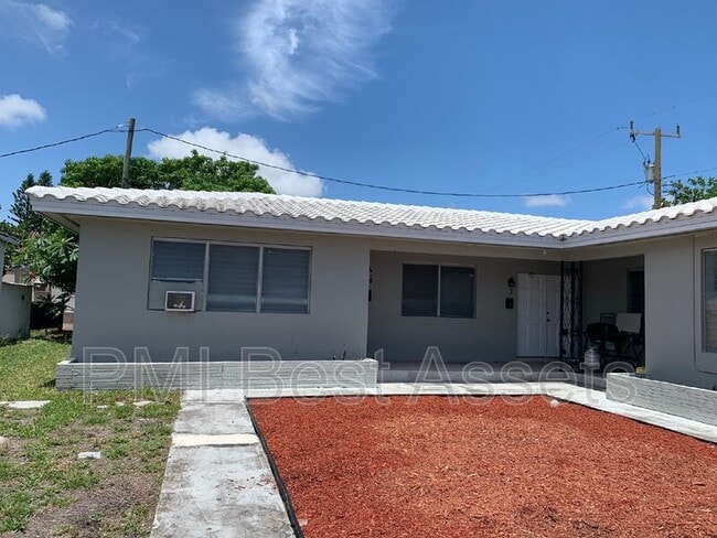 property at 820 S 20th Ave