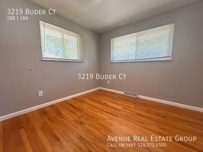property at 3219 Buder Ct