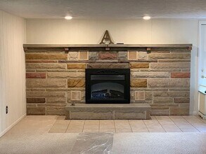 114 Hillcrest Acres in New Castle, PA - Foto de edificio - Building Photo