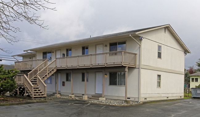 Delta Apartments in Everett, WA - Foto de edificio - Building Photo