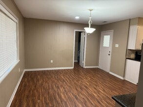 3107 Clinton St in Longview, TX - Building Photo - Building Photo