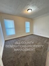 1714 E 30th St in Lorain, OH - Building Photo - Building Photo