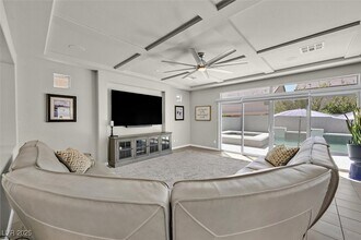 6245 Carmel Crk Ave in Las Vegas, NV - Building Photo - Building Photo