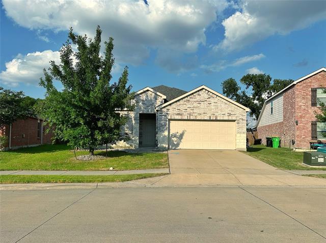 1637 Megan Creek Dr in Little Elm, TX - Foto de edificio - Building Photo