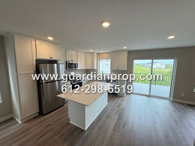 8857 Granite Ct in Woodbury, MN - Building Photo - Building Photo