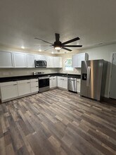 838 S Hickory St in Ottawa, KS - Building Photo - Building Photo