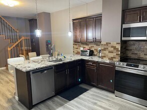 362 Hosack St in Columbus, OH - Building Photo - Building Photo