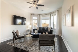 5536 S King Dr in Chicago, IL - Building Photo - Building Photo