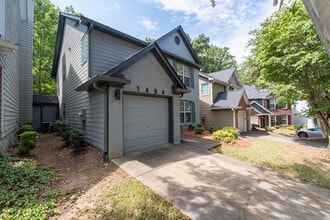 1484 Gates Cir SE in Atlanta, GA - Foto de edificio - Building Photo