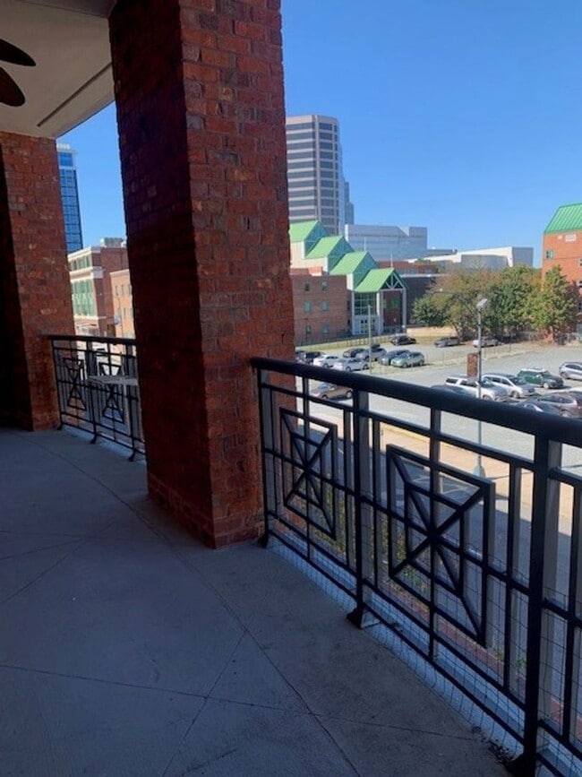 113-209 N Church St in Greensboro, NC - Building Photo - Building Photo